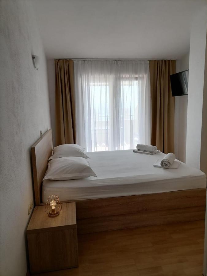 Steko * Makarska