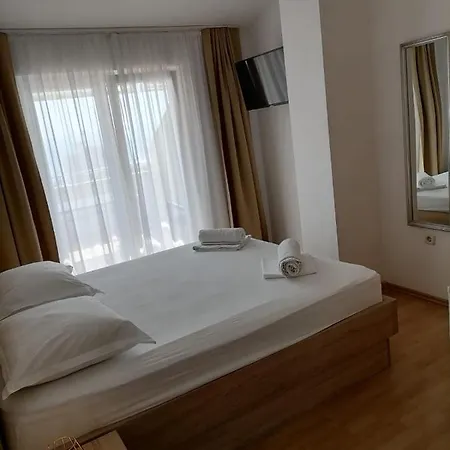Steko Accomodations Makarska Exterior photo