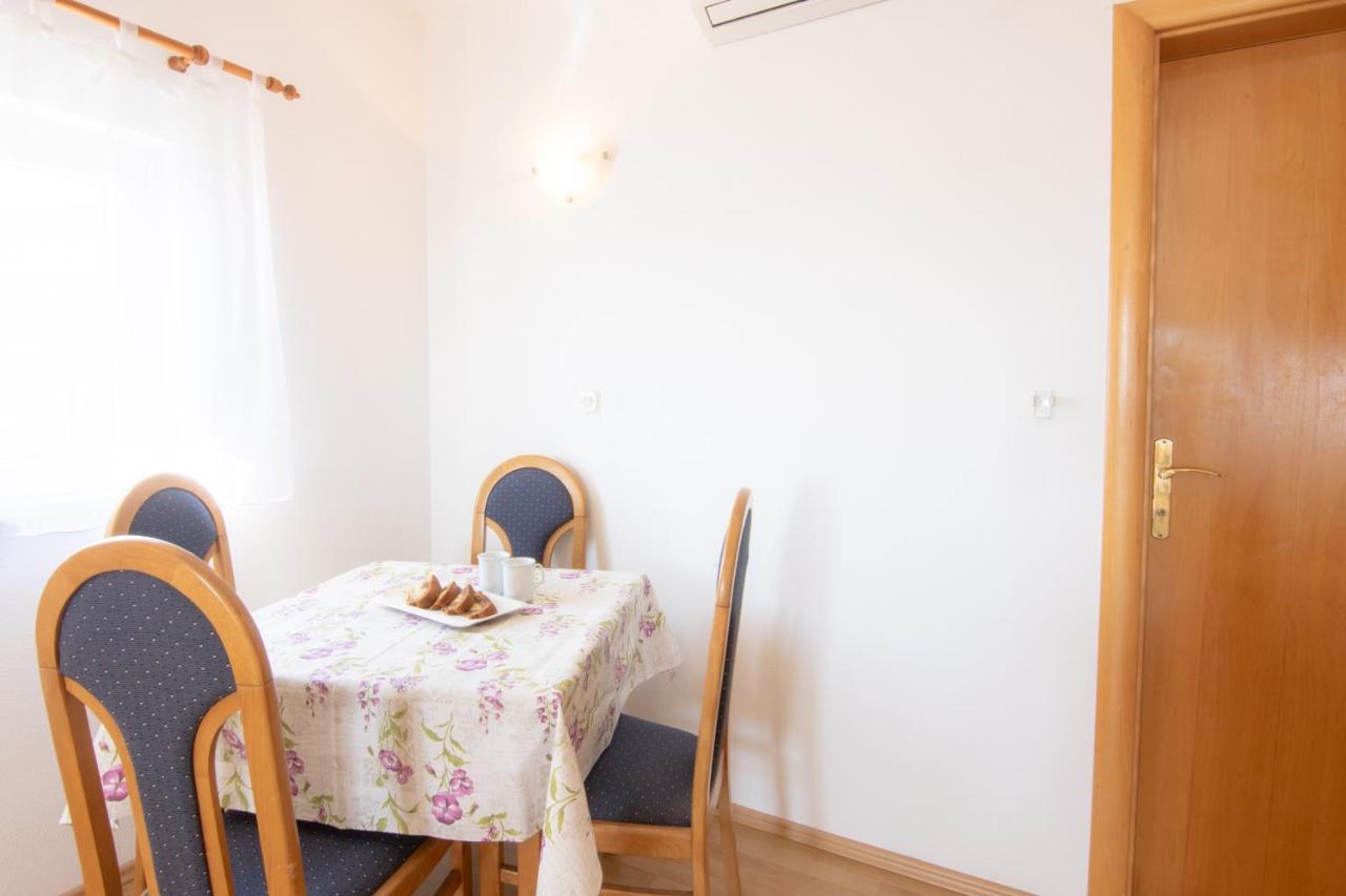 Apartment Steko *